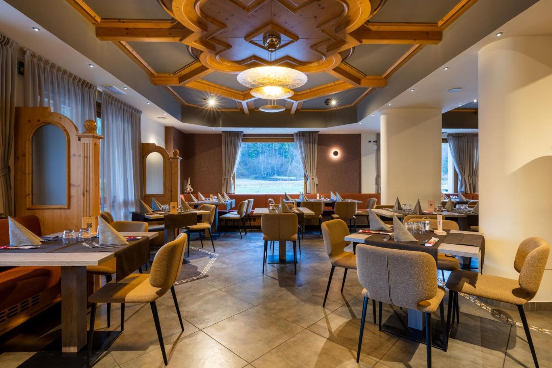 Hotel Dolomiti Saone Tione di Trento Dış mekan fotoğraf